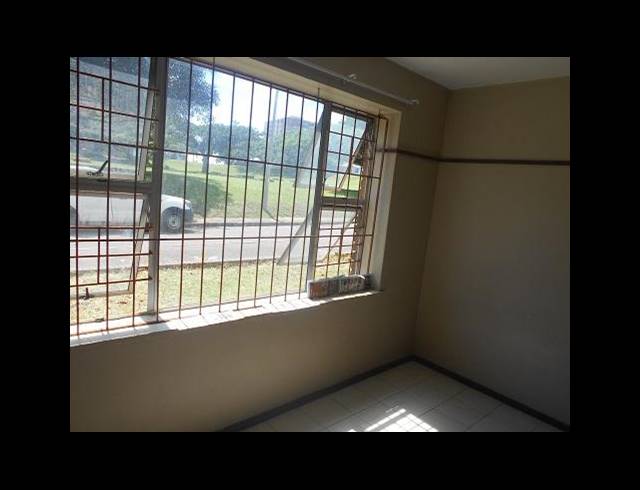 0.5 BEDROOM APARTMENT TO LET IN NORTH BEACH